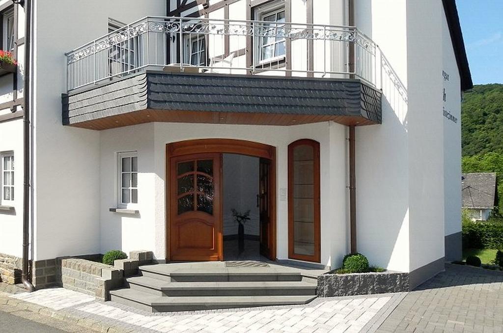 Gaestehaus Freimuth เมเซอนิค ภายนอก รูปภาพ